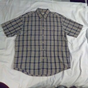 Eddie Bauer men's short sleeve plaid shirt size LG